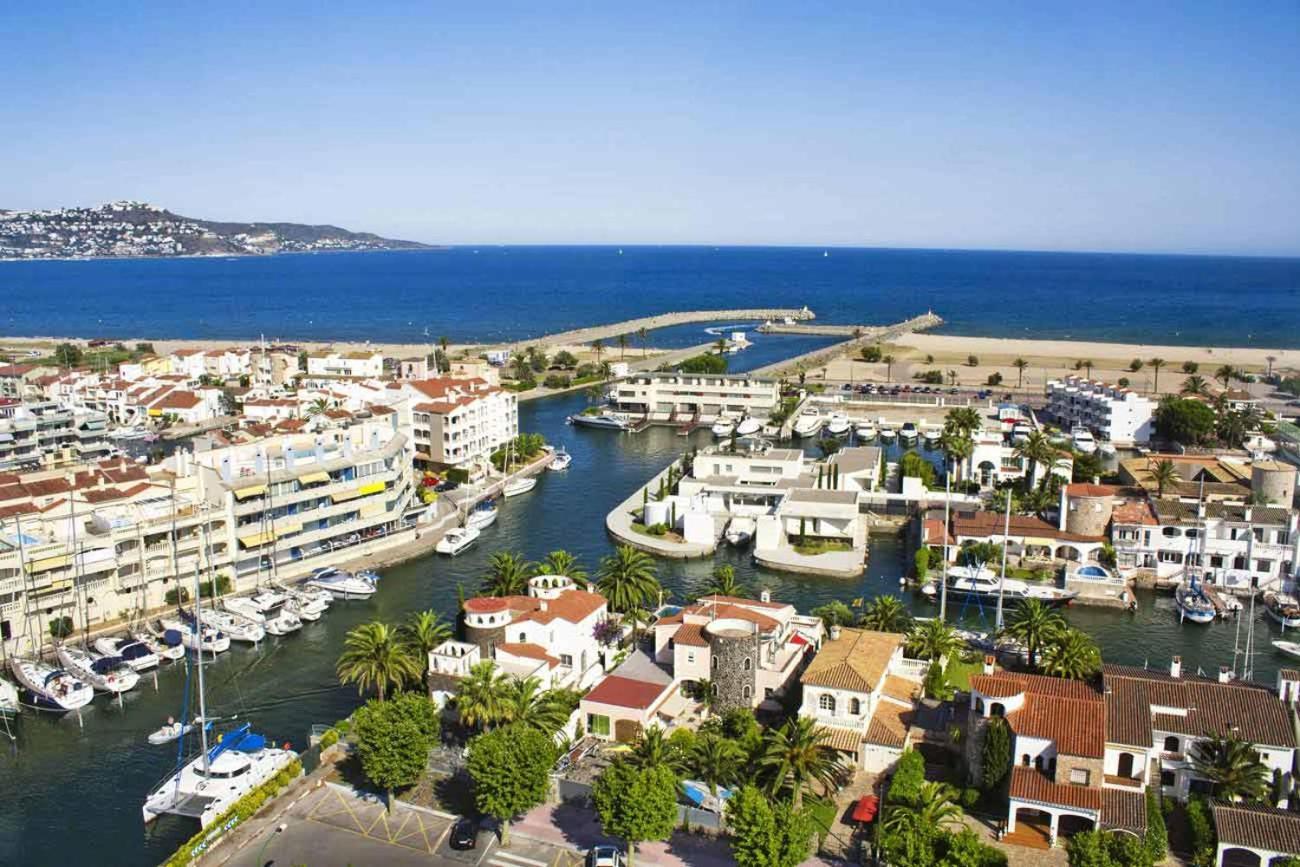 Global Immo 3289 Port Thalassa Roses Zewnętrze zdjęcie